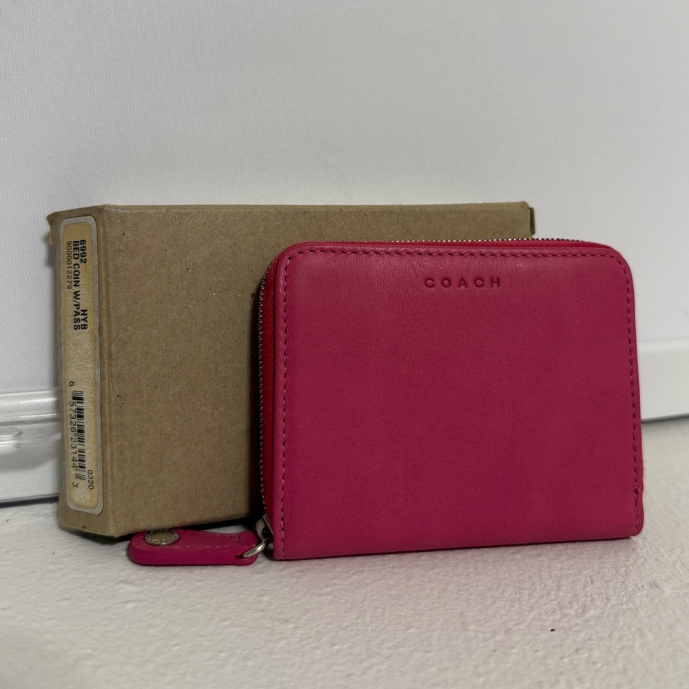 Brand new vintage pink coach wallet